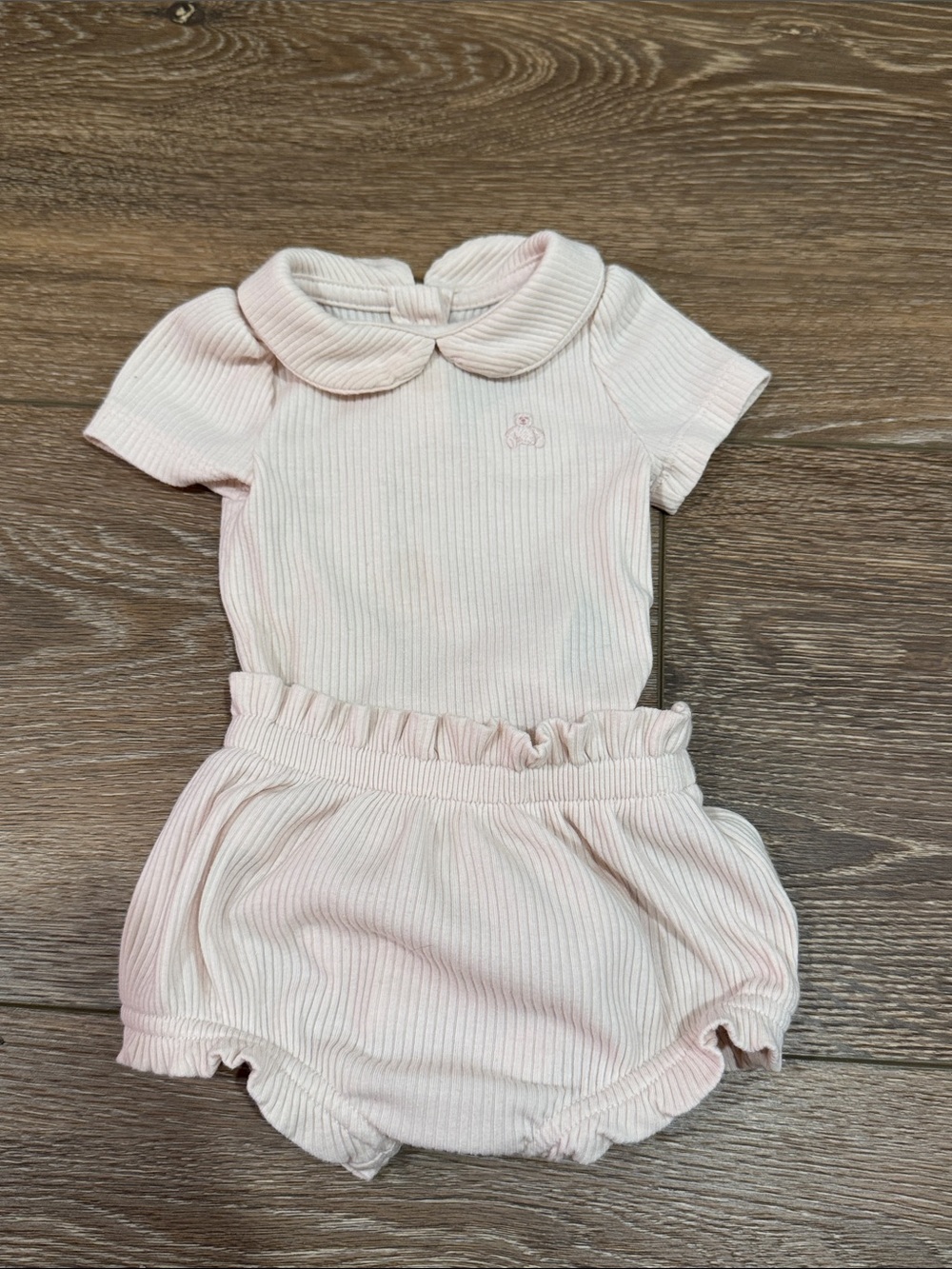 Baby GAP Collared Body Suit & Bloomers 0-3m